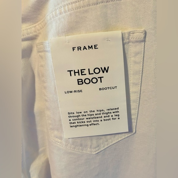 FRAME “The Low Boot” White Jeans - Picture 5 of 9